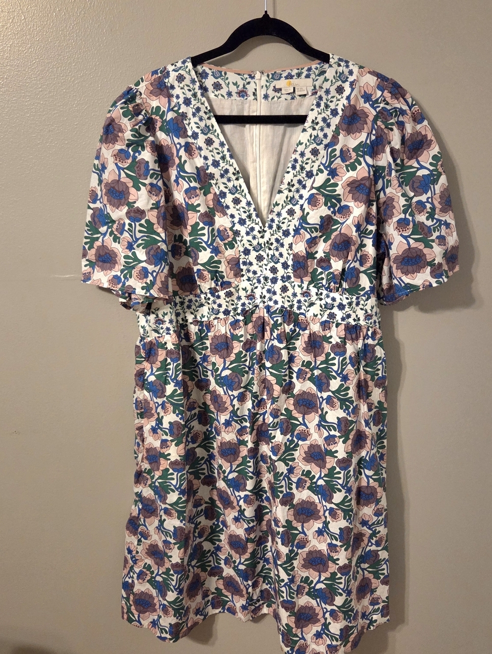 Boden Plus Size V-Neck Contrast Terrace Bud Floral Boho Dress. Sz 20/22L